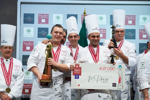 La squadra italiana vince a Lione la Coppa del mondo di pasticceria