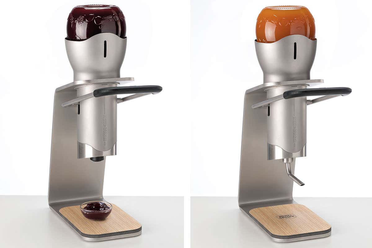 Jam in Jar con confetture di frutti di bosco e albicocca Dispenser “Jam in Jar”, la rivoluzione in vetro Jam in Jar con confetture di frutti di bosco e albicocca Dispenser “Jam in Jar”, la rivoluzione in vetro