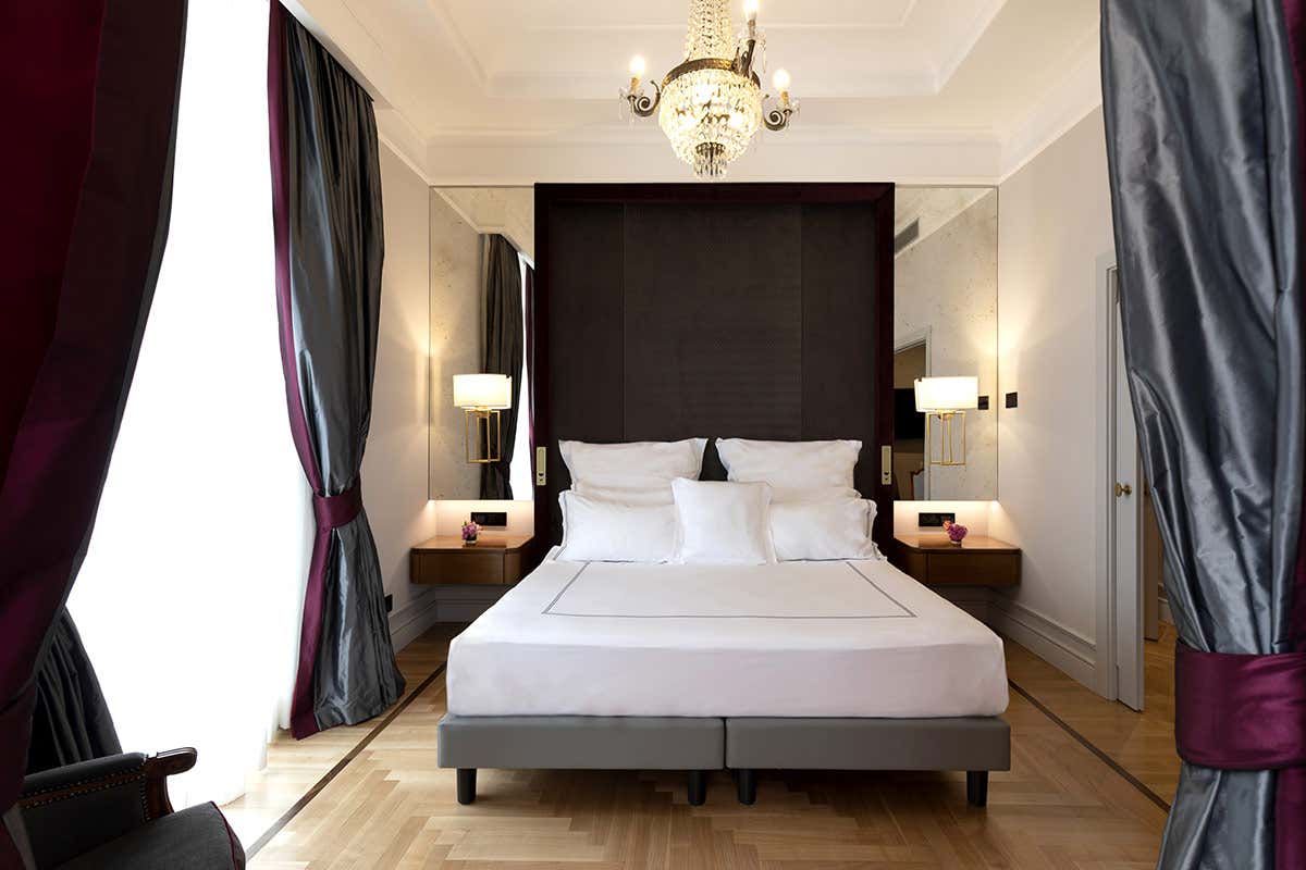 Junior Suite Sea View -  Grand Hotel Parker‘s di Napoli