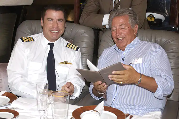 John Travolta e Jerry Bortolan A tavola con Massimo Ranieri Inno ai sapori semplici