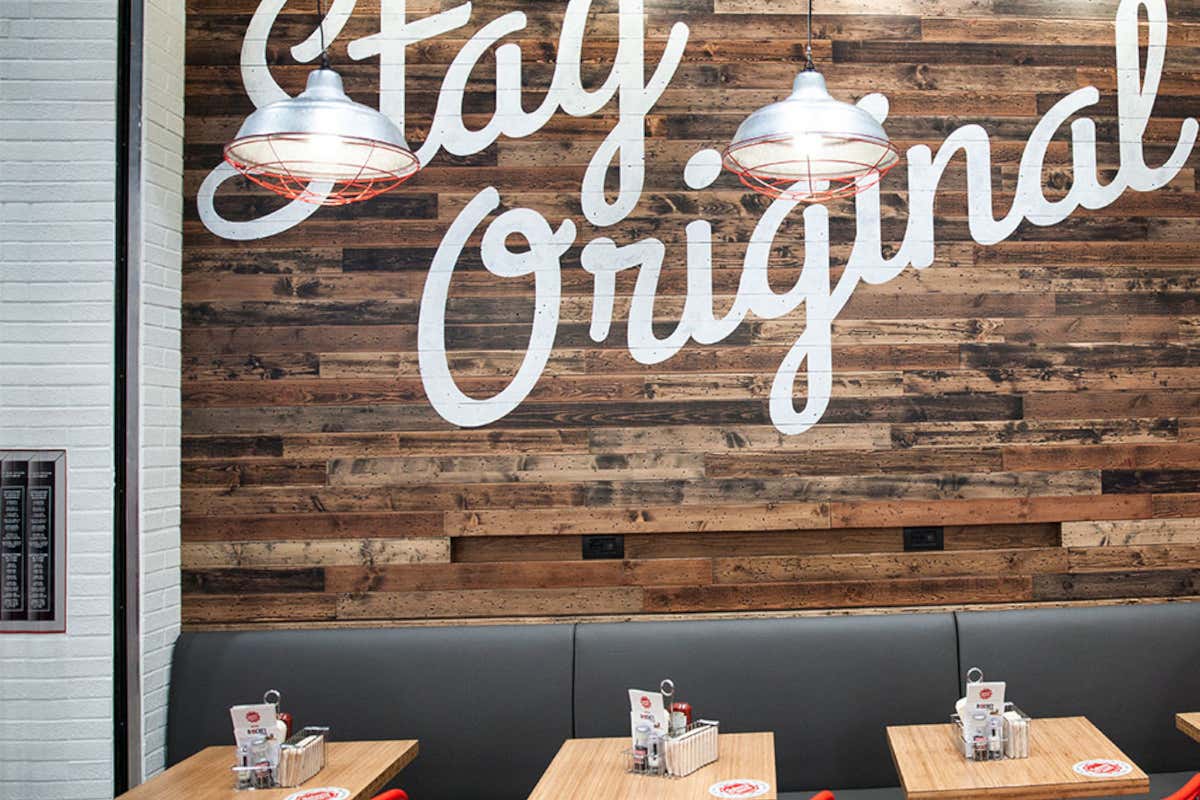 Tutti pazzi per Johnny rockets, l&rsquo;american diner conquista l&rsquo;Italia