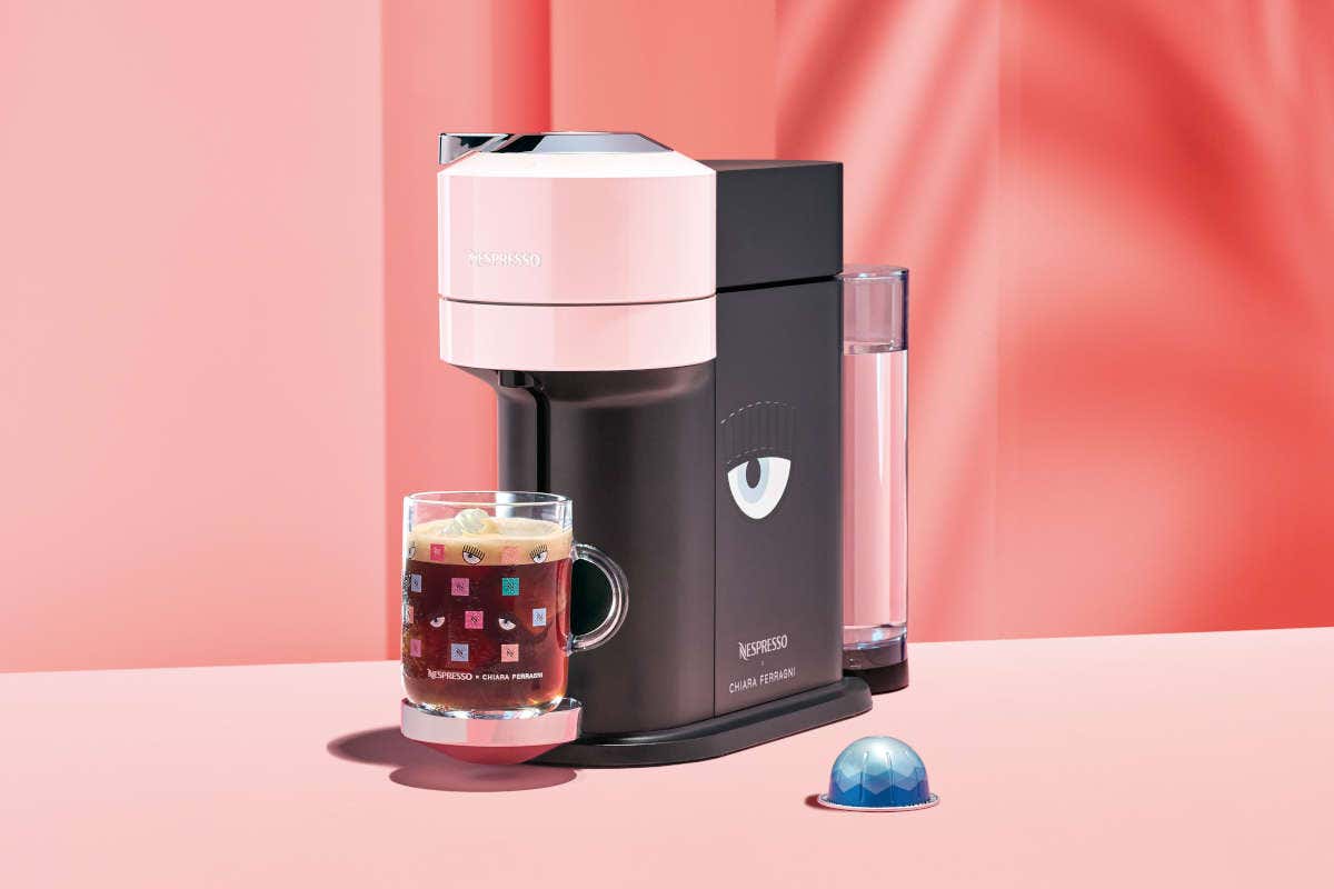 Nespresso lancia la summer collection firmata Chiara Ferragni - Italia a  Tavola