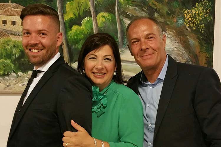 Antonino, Mariella e Domenico Ortoleva (Kalpis 2015 di Pietracava Cabernet Sauvignon ricco di personalit&agrave;)