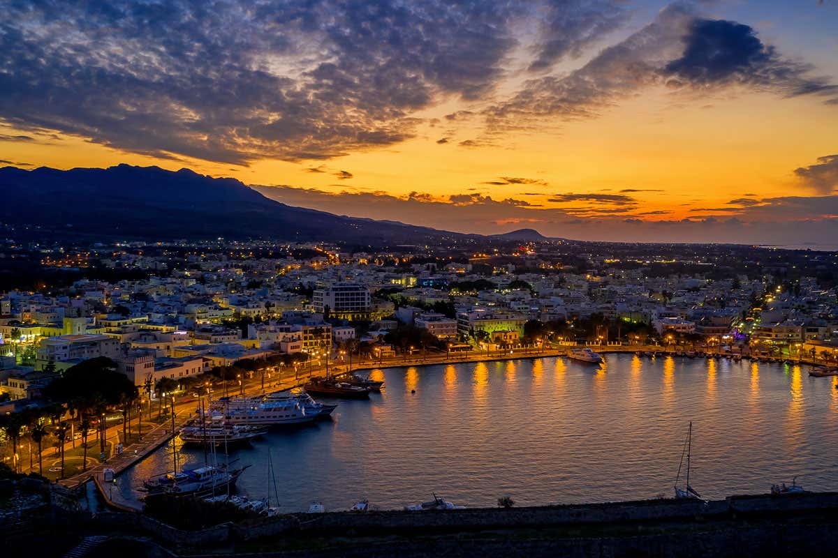 Le gemme del Dodecaneso: alla scoperta delle incantevoli isole dell'arcipelago greco Le gemme del Dodecaneso: alla scoperta delle incantevoli isole dell'arcipelago greco