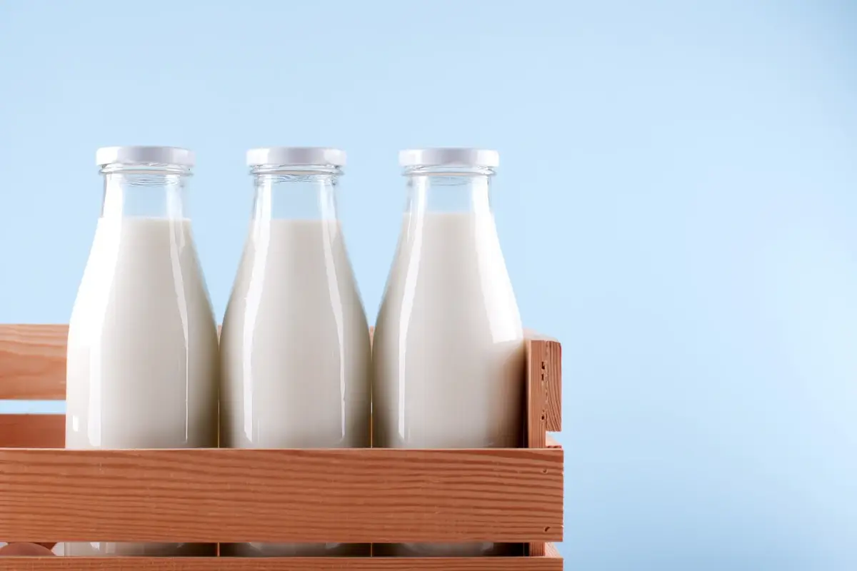 Nella top 4 delle preferenze su alimenti e bevande confezionate in vetro, ci sono i prodotti lattiero-caseari Prodotti confezionati in vetro, pi&ugrave; fiducia nel 70% dei consumatori italiani