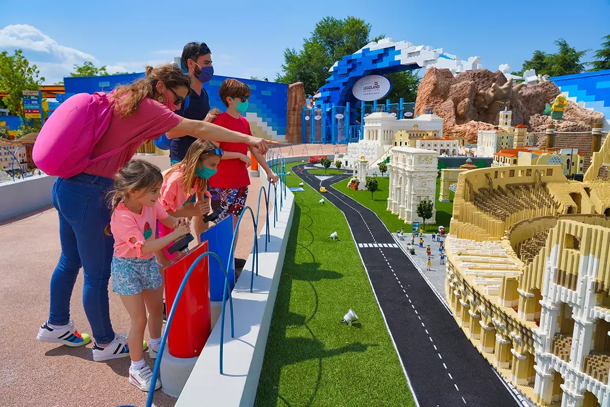 Miniland&nbsp; 