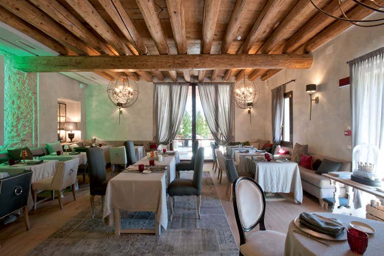 (La Barchessa di Villa Pisani Nuova stagione, antiche tradizioni)