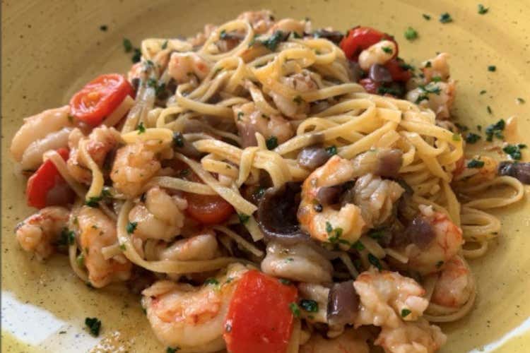 I Tagliolini ai frutti di mare La Bricola: in Laguna cucina di mare di altissima qualità