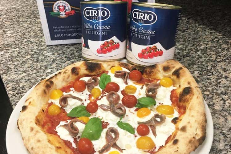 La gamma Cirio Alta Cucina arricchisce di sapore le pizze de La BucA (La BucaA, fucina di sapori intensi) La gamma Cirio Alta Cucina arricchisce di sapore le pizze de La BucA (La BucaA, fucina di sapori intensi)