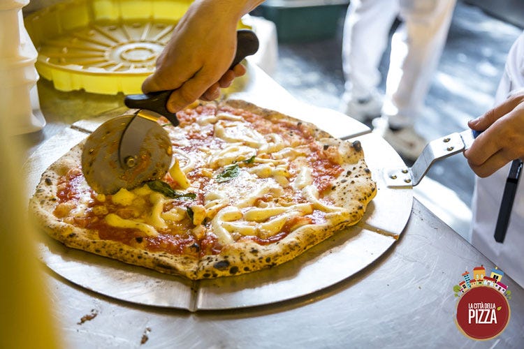 (La Città della Pizza fa ancora centro 30mila visitatori, 40mila piatti degustati)
