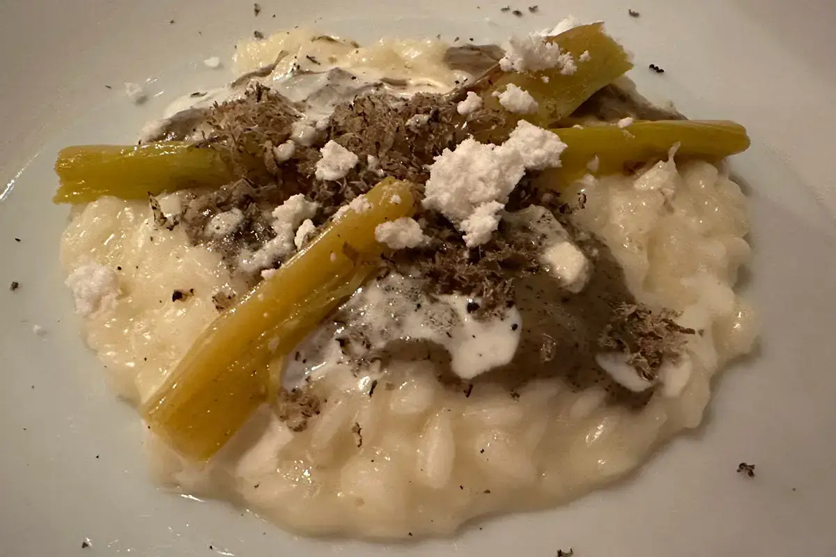 La Grande Dame Veuve Cliquot - Risotto al porro, Parmigianoe tartufo nero pregiato Splendido Mare a Portofino: lusso, relax e cucina gourmet