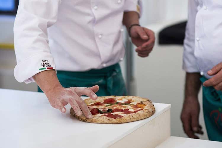 Da settembre corsi per pizzaioli, pasticceri e panettieri (La Scuola del Molino Da settembre tornano i corsi) Da settembre corsi per pizzaioli, pasticceri e panettieri (La Scuola del Molino Da settembre tornano i corsi)