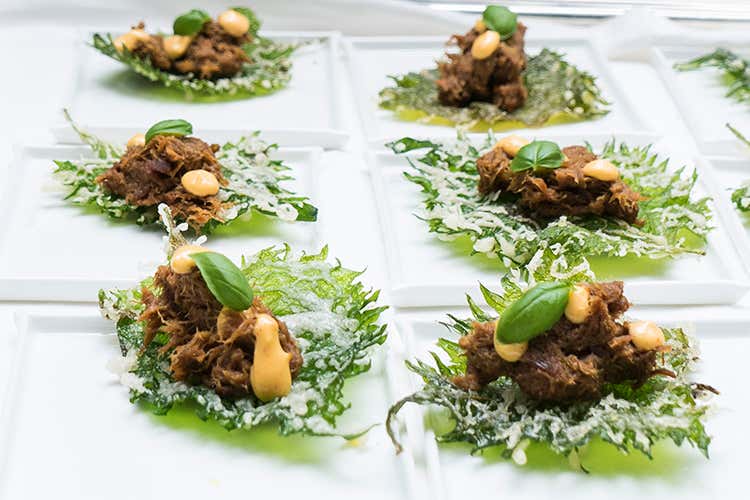 Shiso in tempura - La cucina stellata del Don Geppi incontra gli spirits Beam Suntory