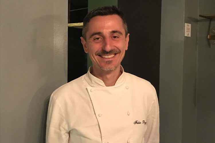 (Al ristorante come nel salotto di casa La formula del rinato Olmetto) (Al ristorante come nel salotto di casa La formula del rinato Olmetto)