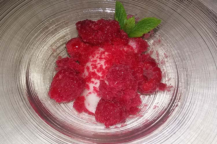 La pizza di Renato Bosco e Dom P&eacute;rignon Una serata di eccellenze da Vittorio