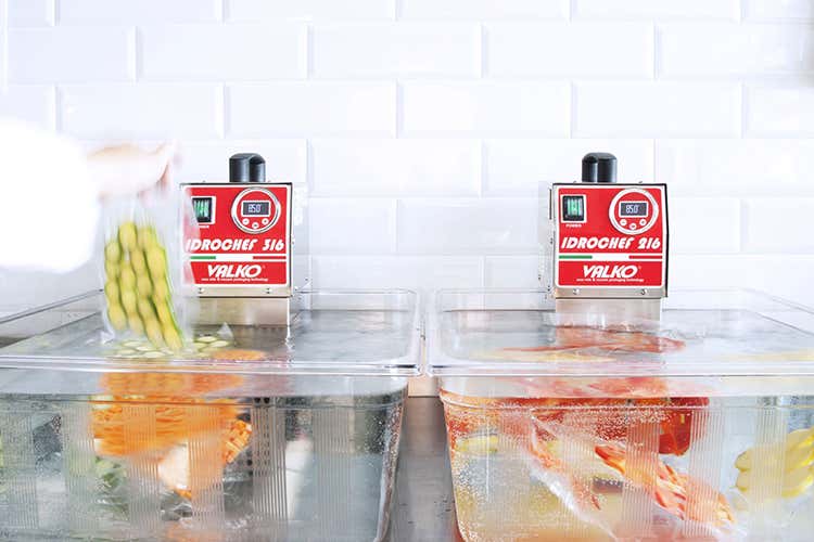 Cottura sottovuoto - Igiene, tecnologia, delivery La ripresa secondo Ros