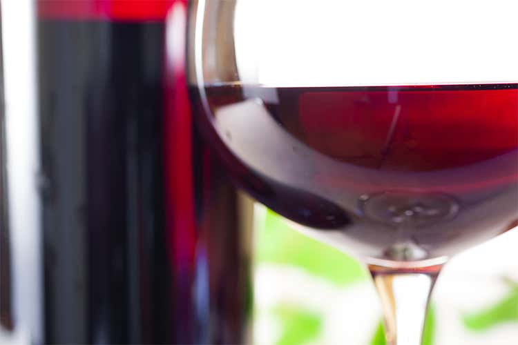 La sommelier Lorena Oddone a Radio Bar protagonista di In Vino Veritas