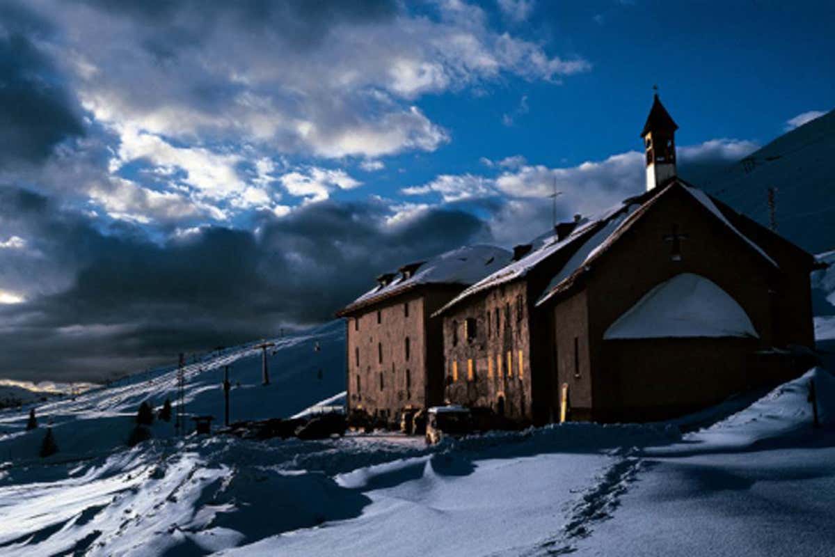 La Mirandola Pronti per sciare? Ecco i migliori hotel direttamente sulle piste