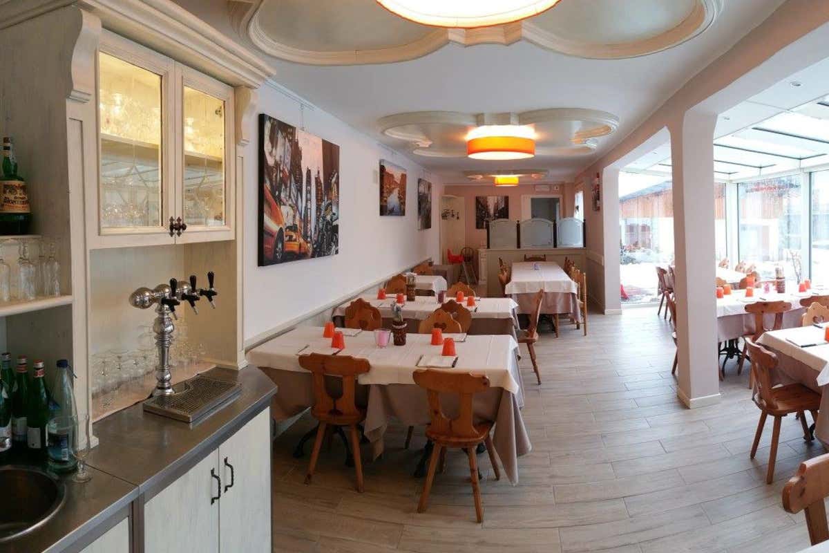 Valle Seriana, tra borghi antichi natura e 5 ristoranti in cui fermarsi Valle Seriana, tra borghi antichi natura e 5 ristoranti in cui fermarsi