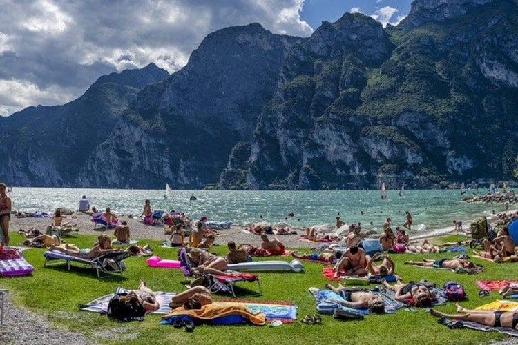 Lago di Garda, turismo in crescita del 4% Complici il caldo e le tante iniziative