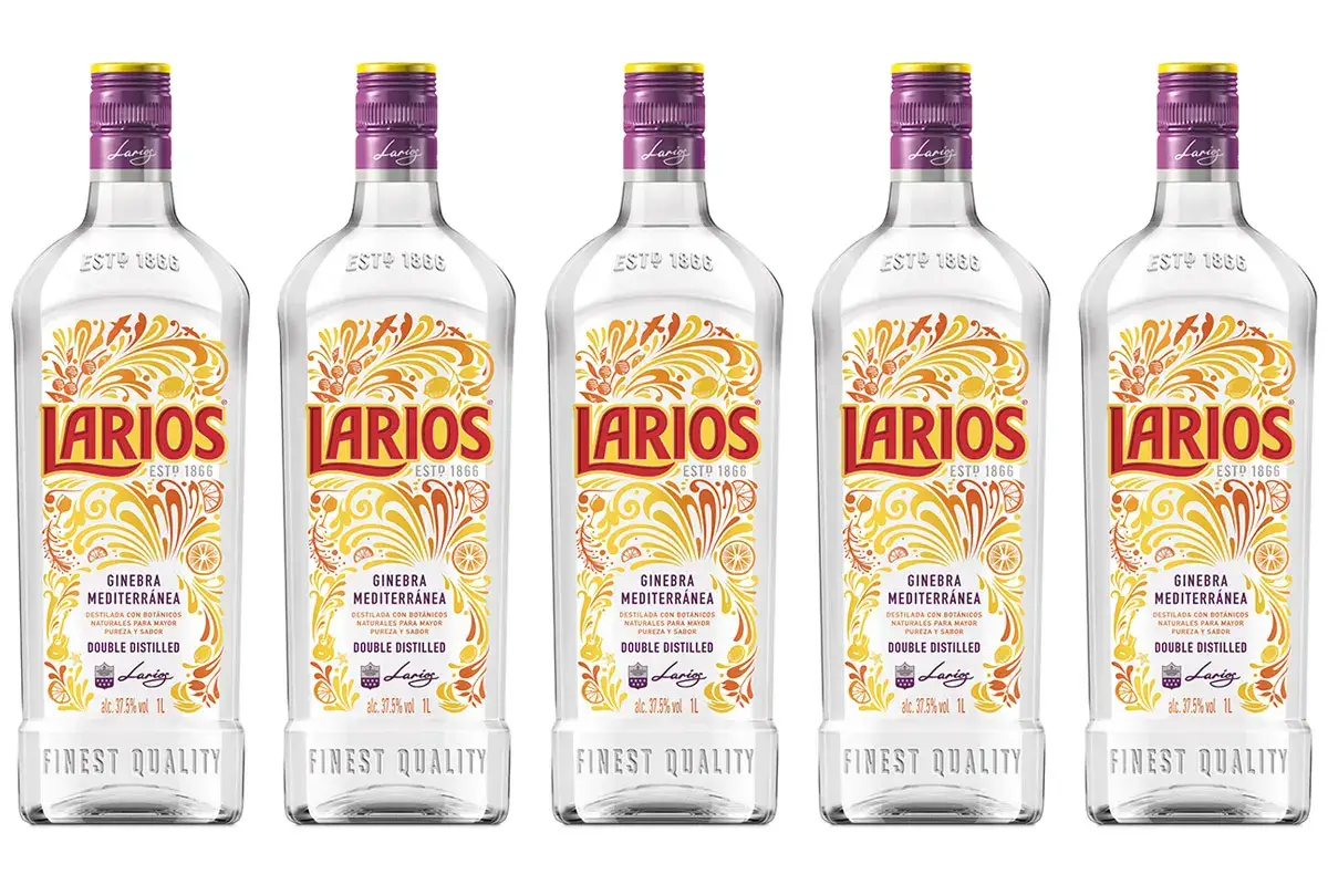 Larios Gin: profumo di limone e gusto finale secco di ginepro Larios London Dry Gin Puro spirito del Mediterraneo