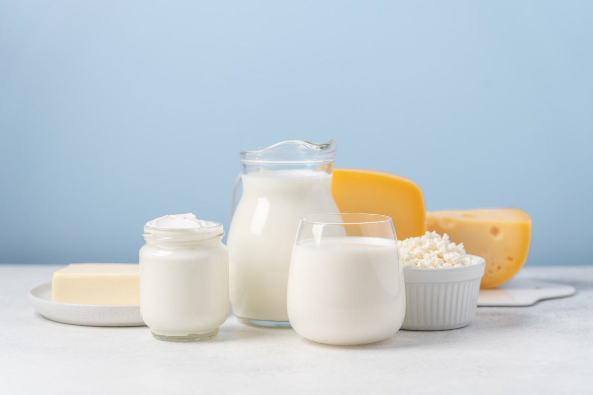 il ministero della Salute ha stilato un decalogo per il corretto consumo di latte e yogurt. Latte simbolo della colazione italiana: fa bene ma piace meno
