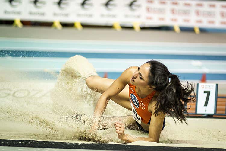 Le Olimpiadi non sono un miraggio Laura Strati con il gruppo Brazzale Le Olimpiadi non sono un miraggio Laura Strati con il gruppo Brazzale