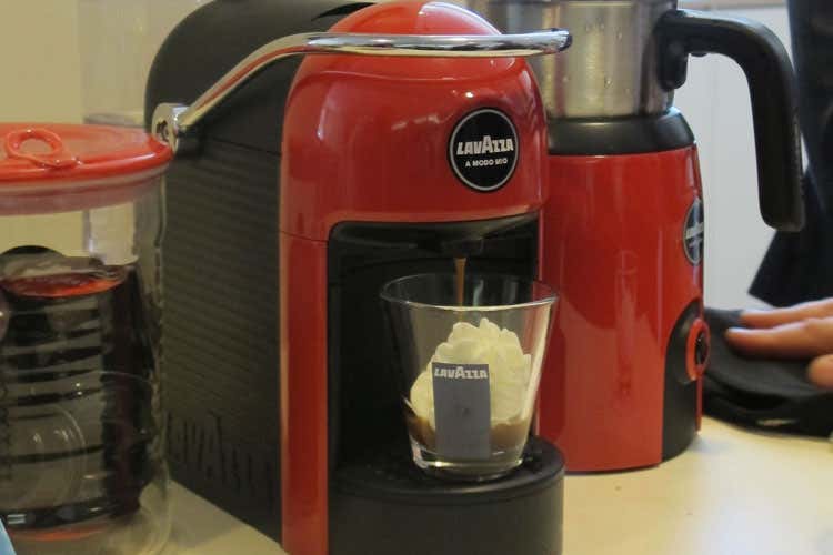 Lavazza, le storiche miscele in capsula 4,5 milioni di famiglie cercano la praticit&agrave;
