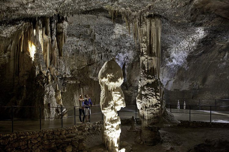 Grotte di Postumia - Le meraviglie naturali del Carso Tra grotte, laghi e prodotti tipici