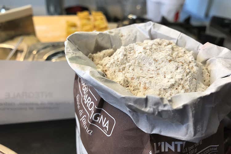 (Linea retail per Agugiaro&Figna Molini L'esperienza Horeca entra nelle case) (Linea retail per Agugiaro&Figna Molini L'esperienza Horeca entra nelle case)
