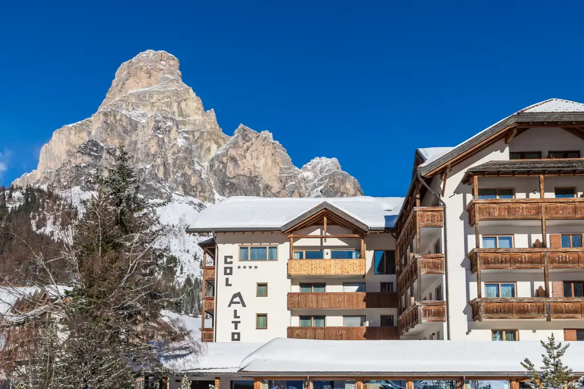 L’hotel Col Alto a Corvara Hotel Col Alto a Corvara, una lunga tradizione nell’arte dell’ospitalità alpina