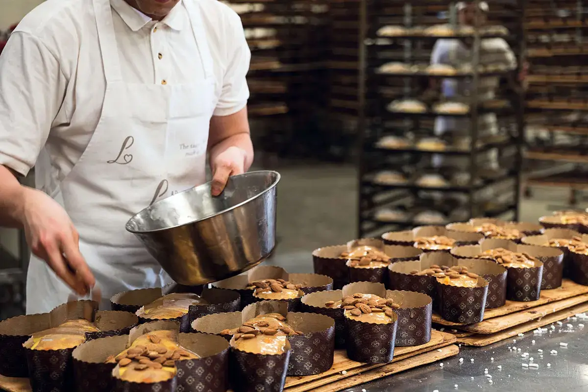 La Pasqua &egrave; pi&ugrave; dolce, con la Colomba al caramello salato Loison