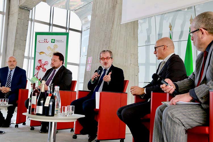 (Lombardia pronta al Vinitaly Un'edizione all'insegna del bio) (Lombardia pronta al Vinitaly Un'edizione all'insegna del bio)