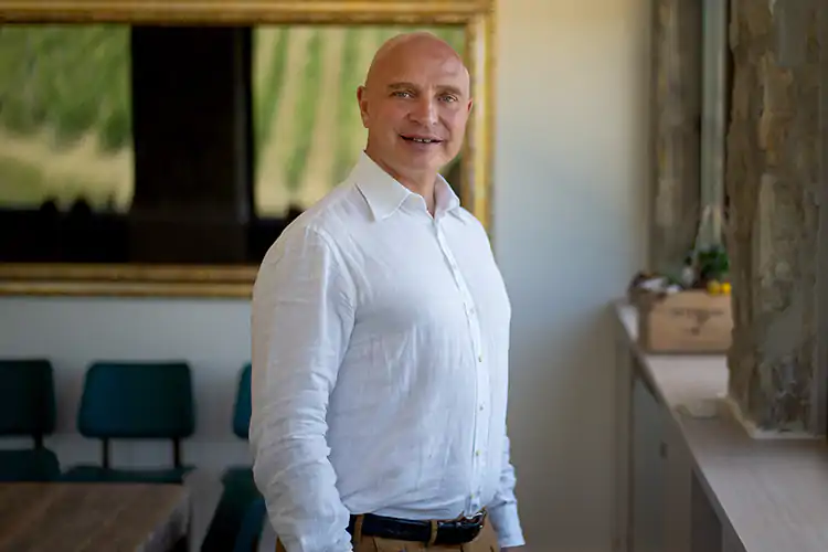 Luca D&rsquo;Attoma (foto: Maurizio Gjivovich) D&rsquo;Attoma, enologo e consulente sempre in cerca di nuove sfide