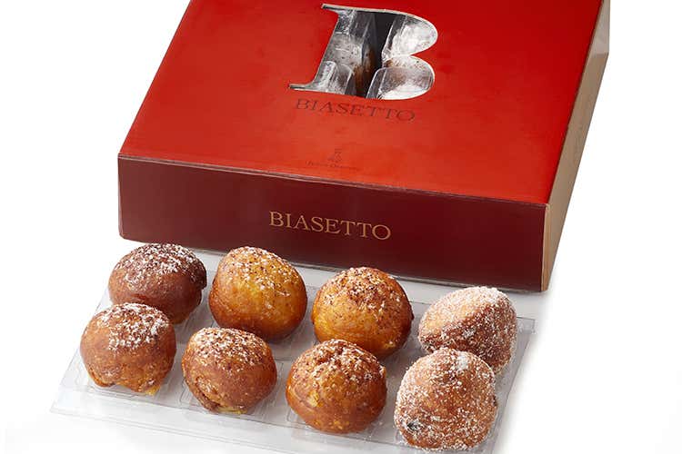 Il box con le frittelle - Le frittelle di Luigi Biasetto ricordano i dolci della tradizione