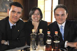  Da sinistra, i cugini Marcello, Camilla e Matteo Lunelli