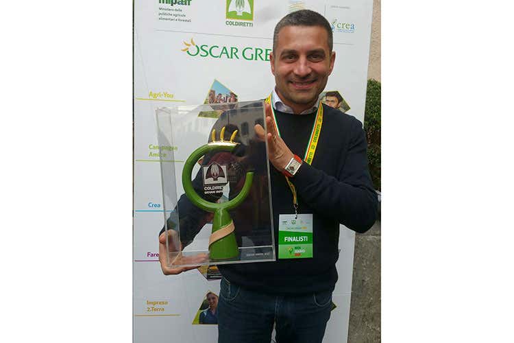 Vito Pagnotta (Luppolo d'oro alla Gragnum Serrocroce Vito Pagnotta festeggia al Best Italian Beer) Vito Pagnotta (Luppolo d'oro alla Gragnum Serrocroce Vito Pagnotta festeggia al Best Italian Beer)