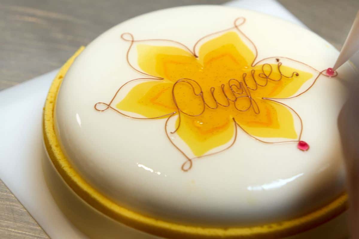 Elisabetta Filonzi: Fiori di Luce