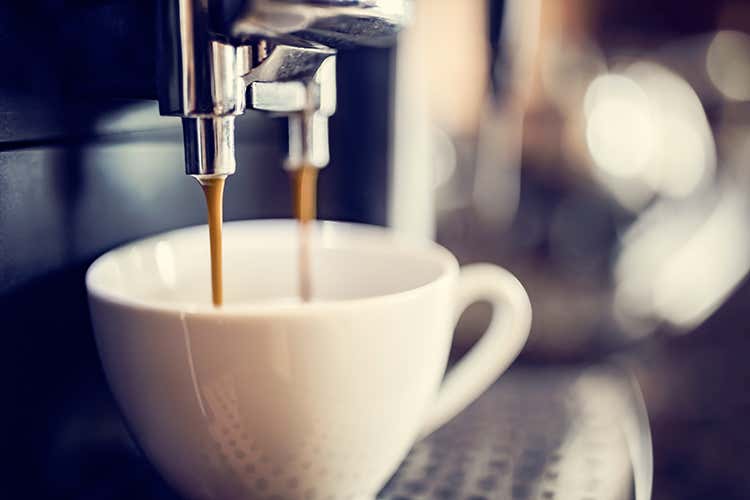 (Macchina per caffè espresso Una storia lunga oltre 100 anni) (Macchina per caffè espresso Una storia lunga oltre 100 anni)