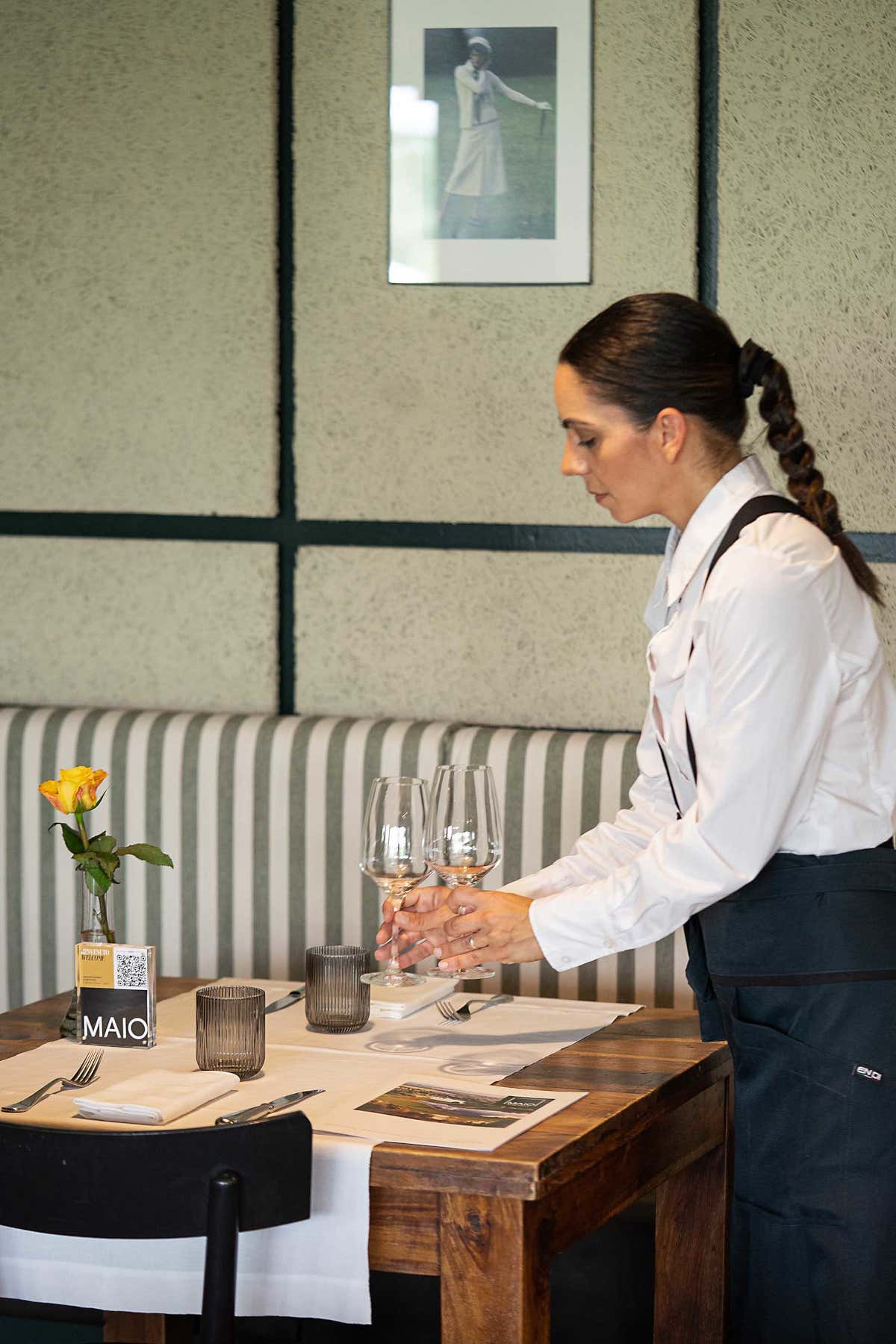 Romanticismo tra il verde del green e alta cucina