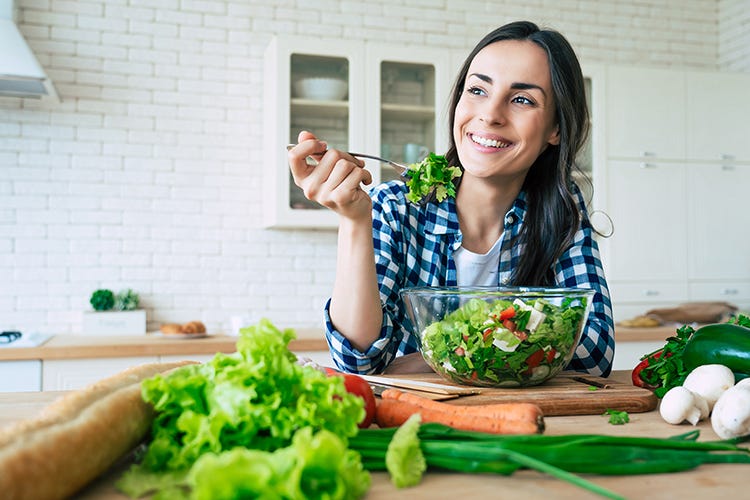 A casa è più facile utilizzare gli avanzi di cibo per nuove ricette - Mangiare sostenibile? Facile e alla portata di tutti