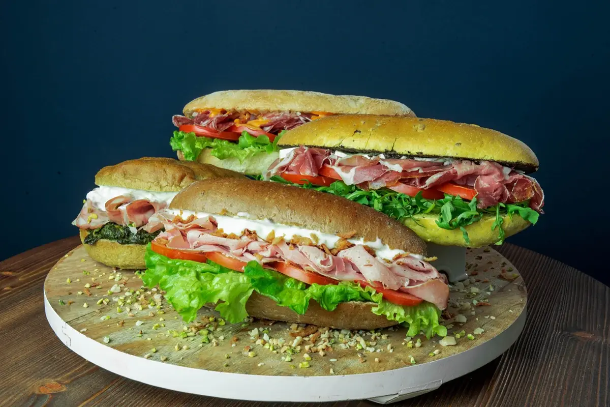 Uno dei panini componibili Marcellino… il sarto del panino con la £$michetta$£ tailor made