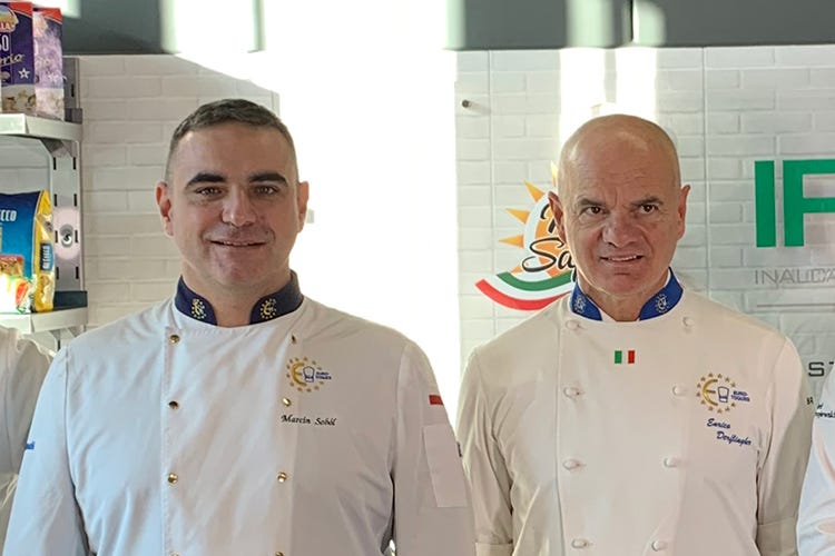 Marcin Soból, presidente Euro-Toques Polonia, con Enrico Derflingher - Ambasciator porta buona cucina Enrico Derflingher a Varsavia