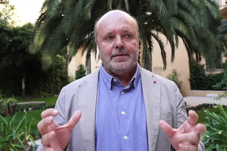Marco Marzano Movida, un problema gi&agrave; pre-Covid Per gestirla meno locali e pi&ugrave; spazi