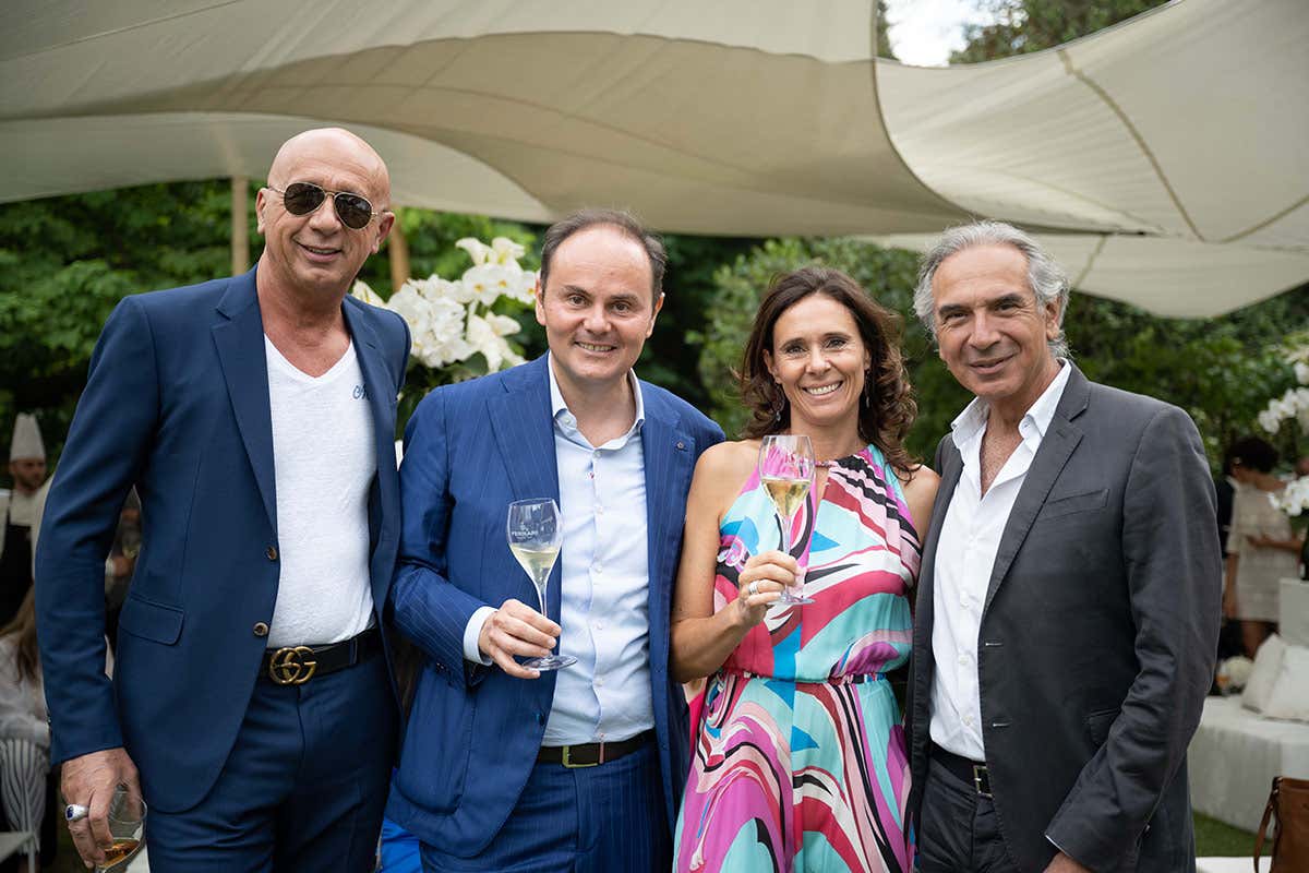 Marco Bizzarri, Matteo Lunelli, Camilla Lunelli e Carlo Capasa I 120 anni di Ferrari Spumanti, bollicine che hanno fatto la storia