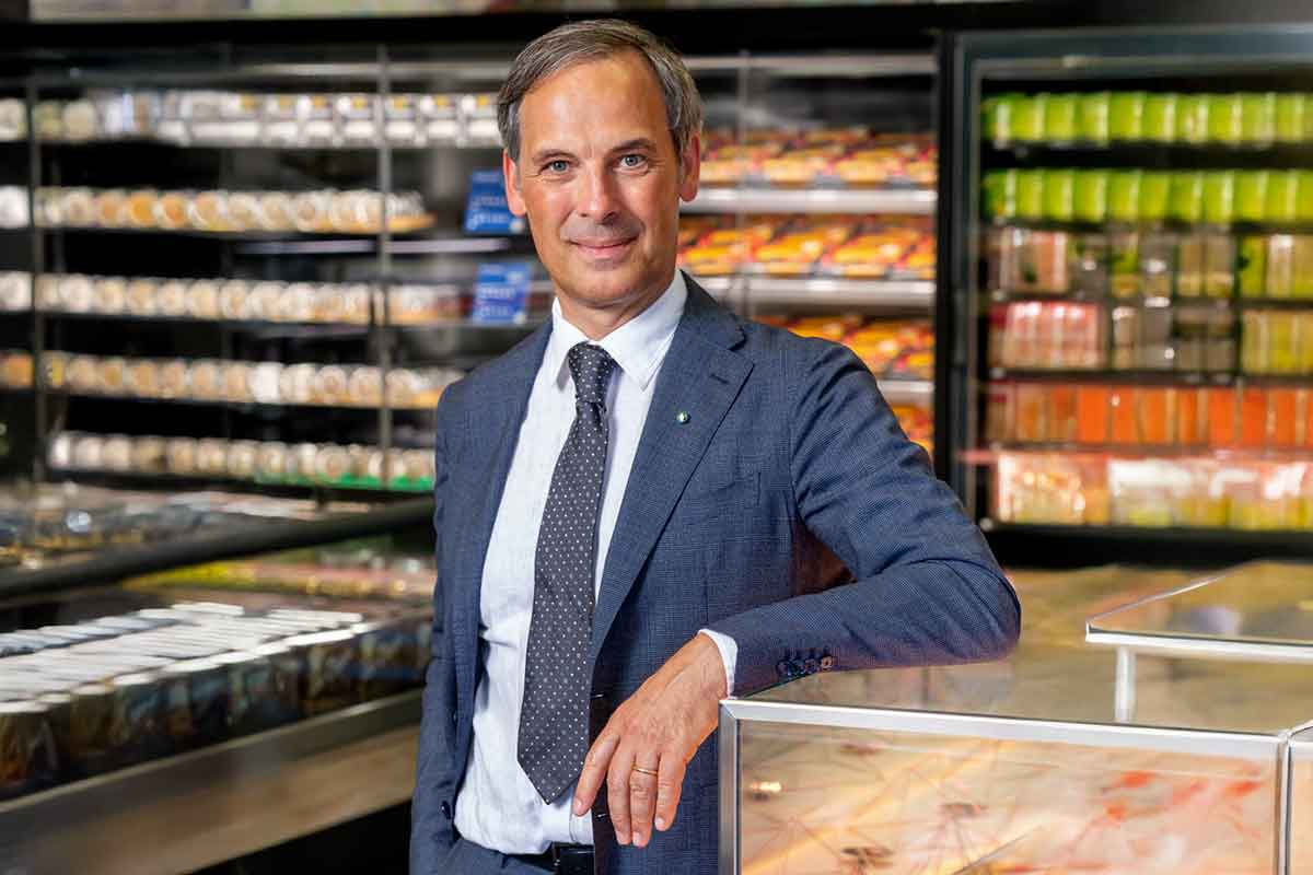 Epta rafforza la fornitura di banchi frigo con l'acquisizione di Hauser Epta rafforza la fornitura di banchi frigo con l'acquisizione di Hauser