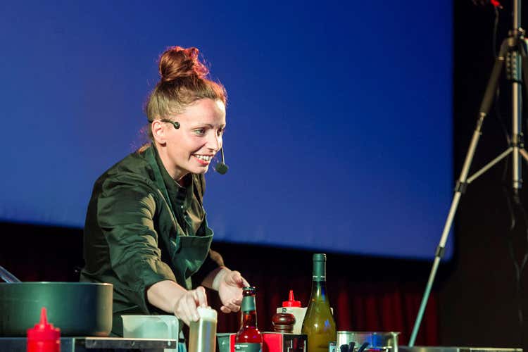 Marianna Vitale - Marianna Vitale Cinema Hart  Nel Bistrot tra film e buona cucina