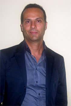 Mario Carbone