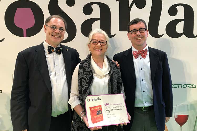 Paolo Massobrio, Mariolina Baccellieri e Marco Gatti (Nuovo premio a Mariolina Baccellieri Il Greco Passito tra i Top 100 di Golosaria)