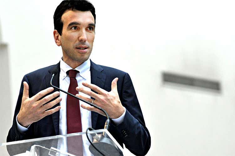 Maurizio Martina - Martina contro l'etichetta a semaforo Le multinazionali invece l'appoggiano